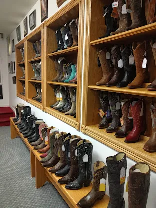 Lebeda's Boot Hideaway