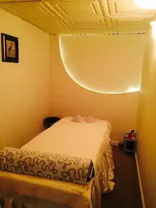 Lee 89 Body Work & Massage