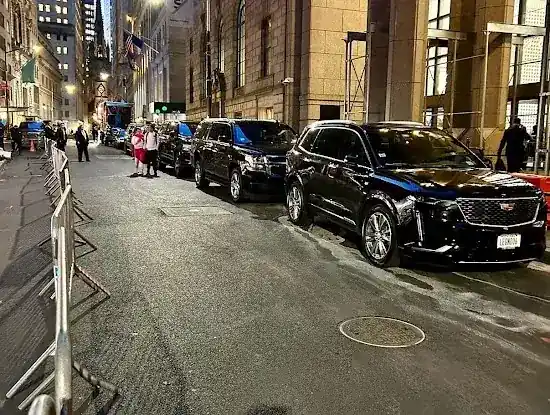 Legends Limousine Worldwide - NYC Car Service & Airport Limo Service