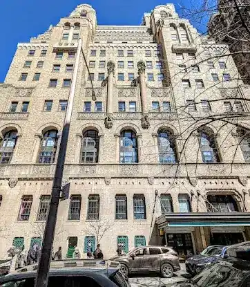 Level Club Condo Inc