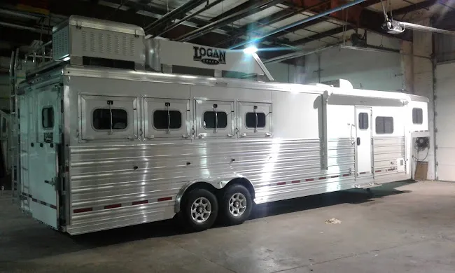Logan Coach Trailers