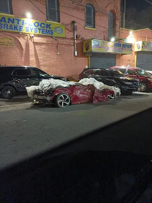 Los Hermanos Grocery