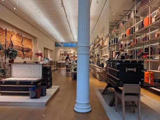 Louis Vuitton New York Soho - Pop-Up Store