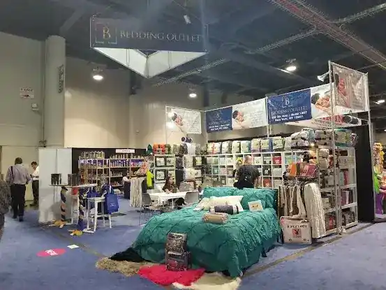LUXURY BEDDING OUTLET