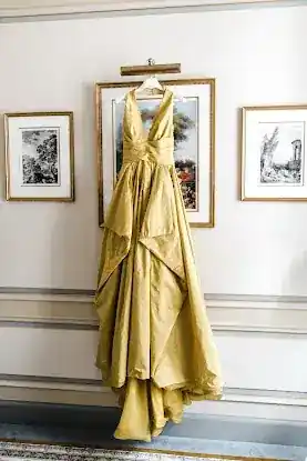Luxury rental gowns and accessories | PIEvents and Co