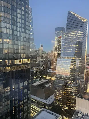 LuxuryStays NYC