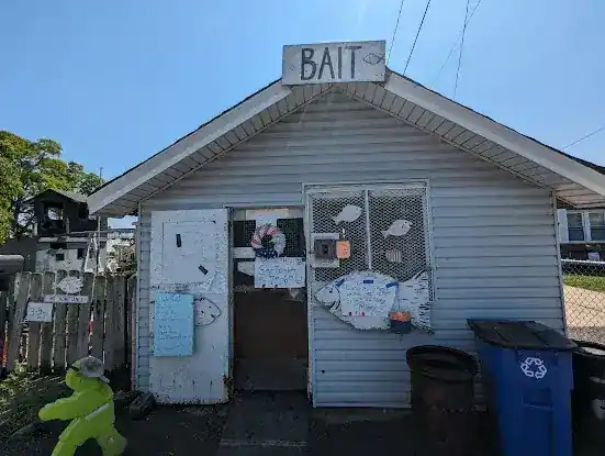 M & B Bait