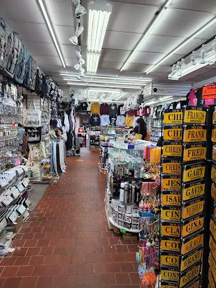 Maayer Dua gift shop