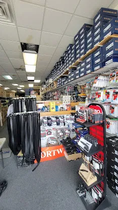 Mac's Uniforms & Workwear