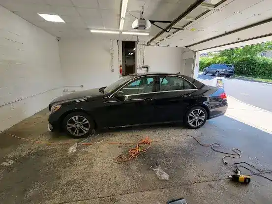 MAIGA WINDOW TINTING