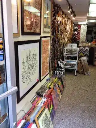 Manhattan Art Gallery