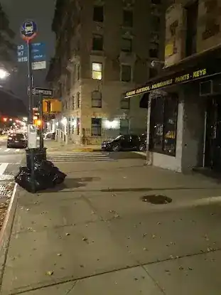 Manhattan Av/W 111 St