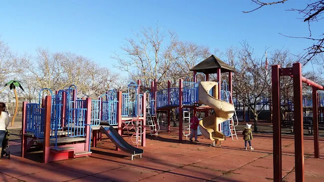 Manhattan Beach Park