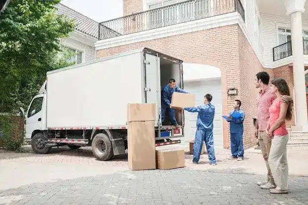 Manhattan Movers Crew