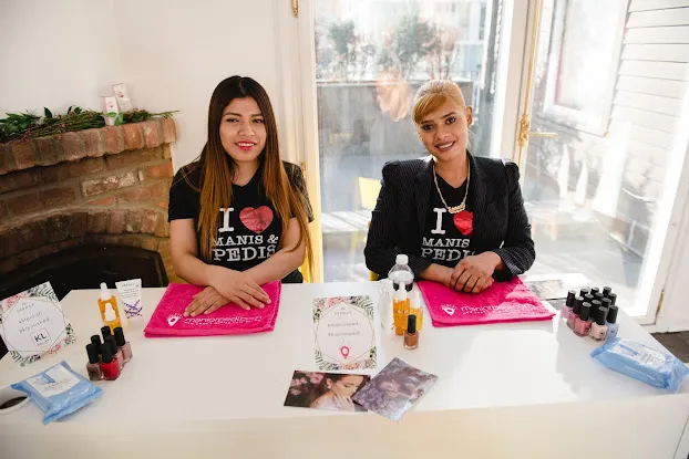 MANIORPEDI Mobile Manicures for Offices and Events