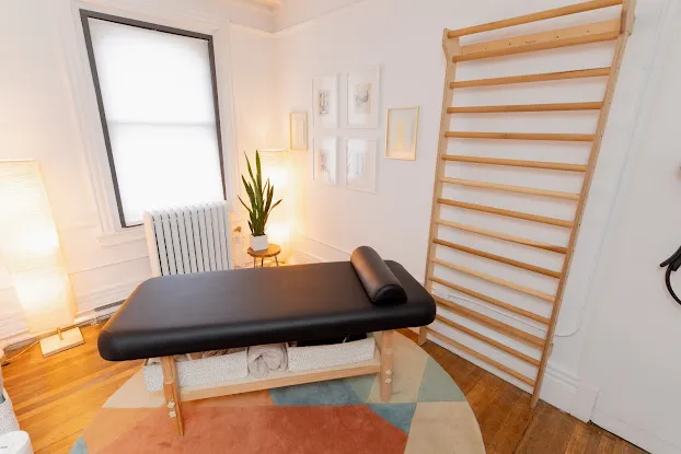 Manual Movement Therapy
