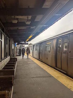 Marcy Ave MTA/Train station elevator