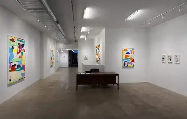McKenzie Fine Art