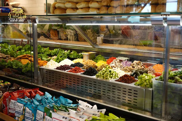 Metro market place