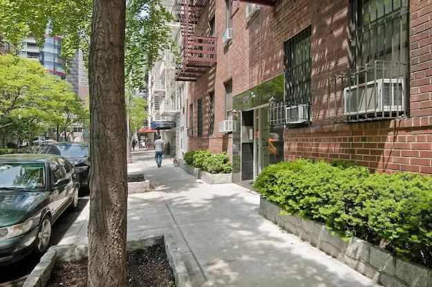 Midtown East Apartment