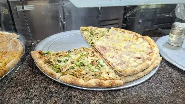 Mike's Pizza
