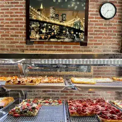 Mimi's Pizza (3rd Ave & 86th)