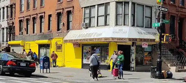 Mini Market Corp.