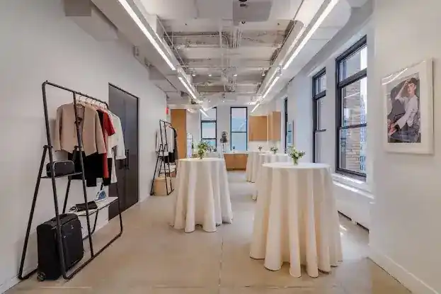 M.M.LaFleur Bryant Park Showroom