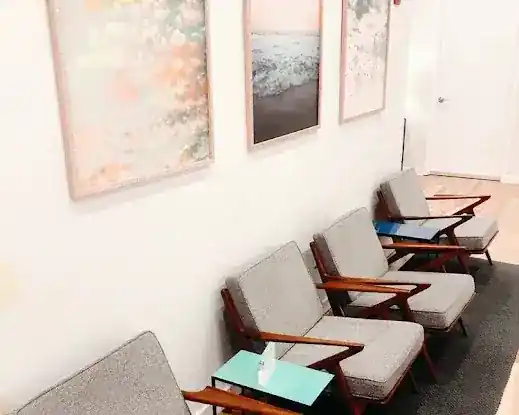 MNTL Health: Psychotherapy Group Practice