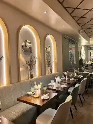Moonlight Restaurant