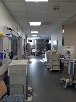 Mount Sinai Queens Emergency Room