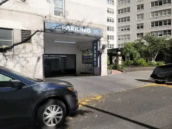 MP Lincoln Square Parking LLC