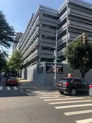 MPG Parking (MP Mad 106)