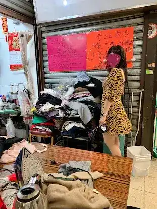 Ms. Chen - Expert Tailoring