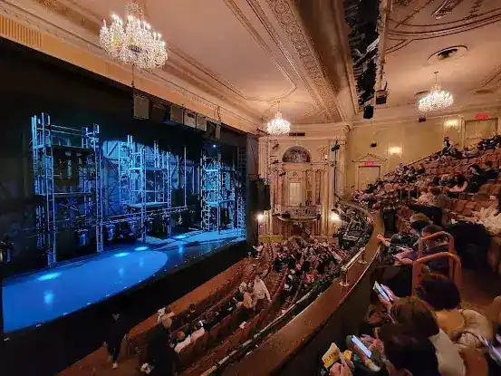 Music Box Theatre