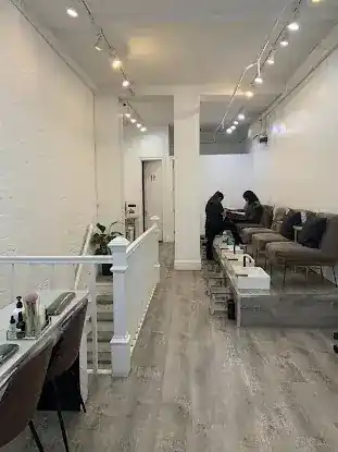 N Square Nail Salon