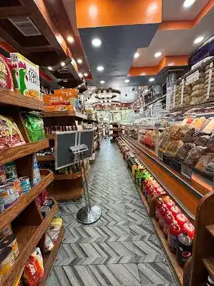 Nadal's Deli & Organic