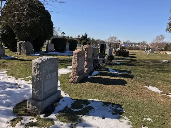 Nassau Knolls Cemetery