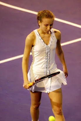 Nataliya Naumova - Tennis Lessons and Match Play