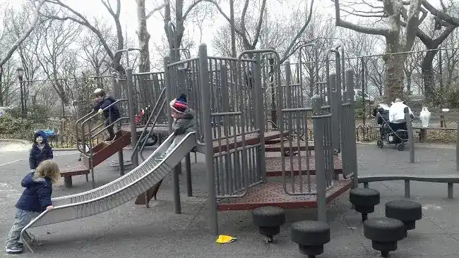 Neufeld (Elephant) Playground