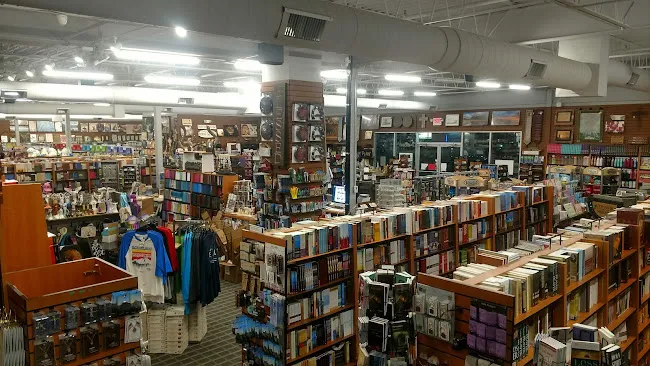 New Life Christian Store - Rhode Island