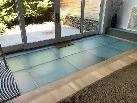 NEW YORK GLASS COMPANY