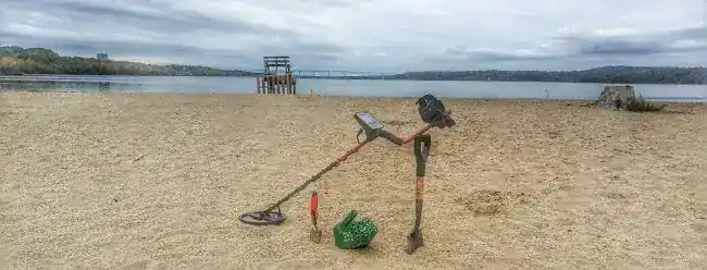 New York Metal Detecting