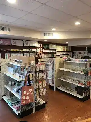 뉴욕 노아 기독교 선물 백화점 New York Noah Christian Book and Gift Shop