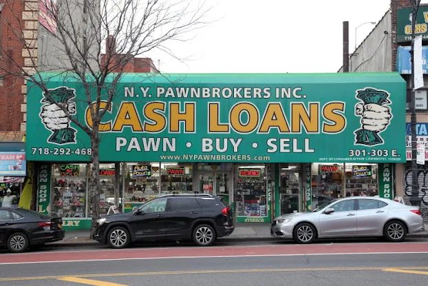 New York Pawnbrokers "The Biggest Pawnshop in the Bronx"