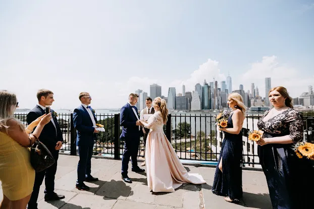 New York Wedding Officiant - Maksim Kondratenko