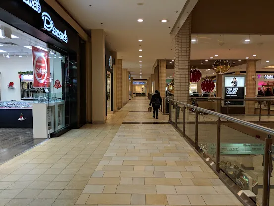 Newport Plaza