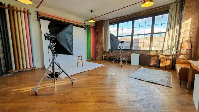 Nula Studios: B & G | Photo Studio Rental