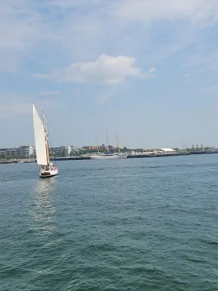 NYC Boat Tours & Sightseeing