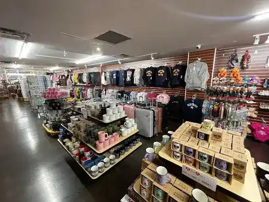 NYC GIFTS Mega Mart 3